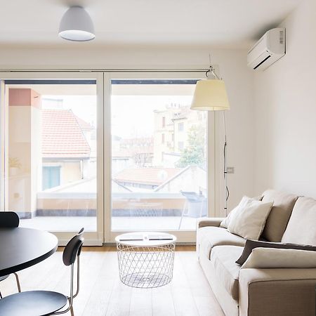 Altido Lovely 1-Bed Flat With Balcony & Free Parking Милан Экстерьер фото